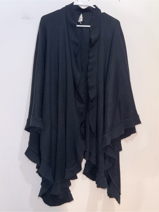 Kenneth Cole Sweaters - Kenneth Cole New York Black Ruffle Open Front Knit Poncho Wrap Cardigan OS